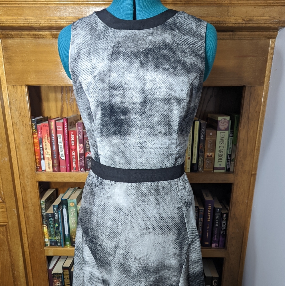 Mossimo grey and black dress size L